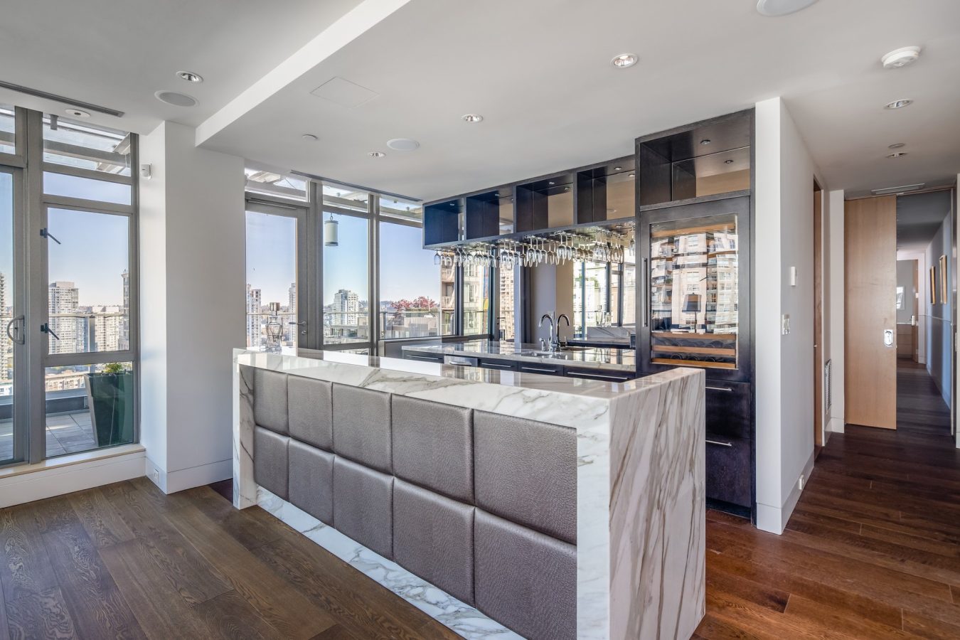 Penthouse Kitchen